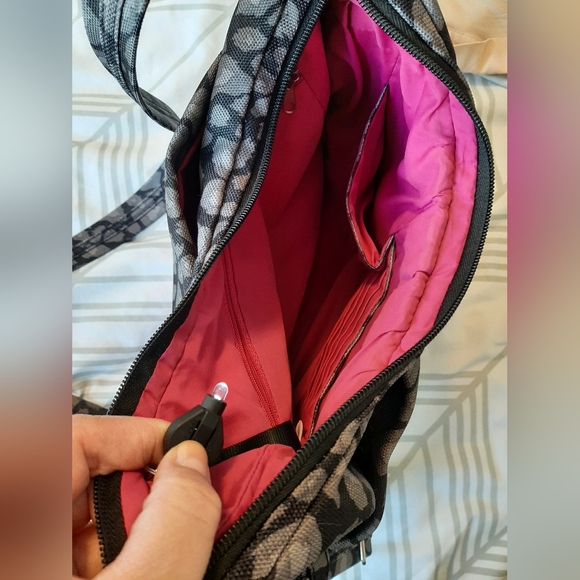 Travelon Purse - Picture 4 of 12